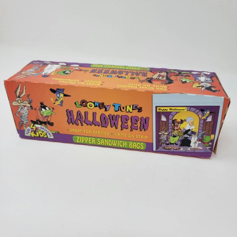 Vintage 1997 Looney Tunes 25 Halloween Zipper Sandwich Storage Bags NOS Sealed